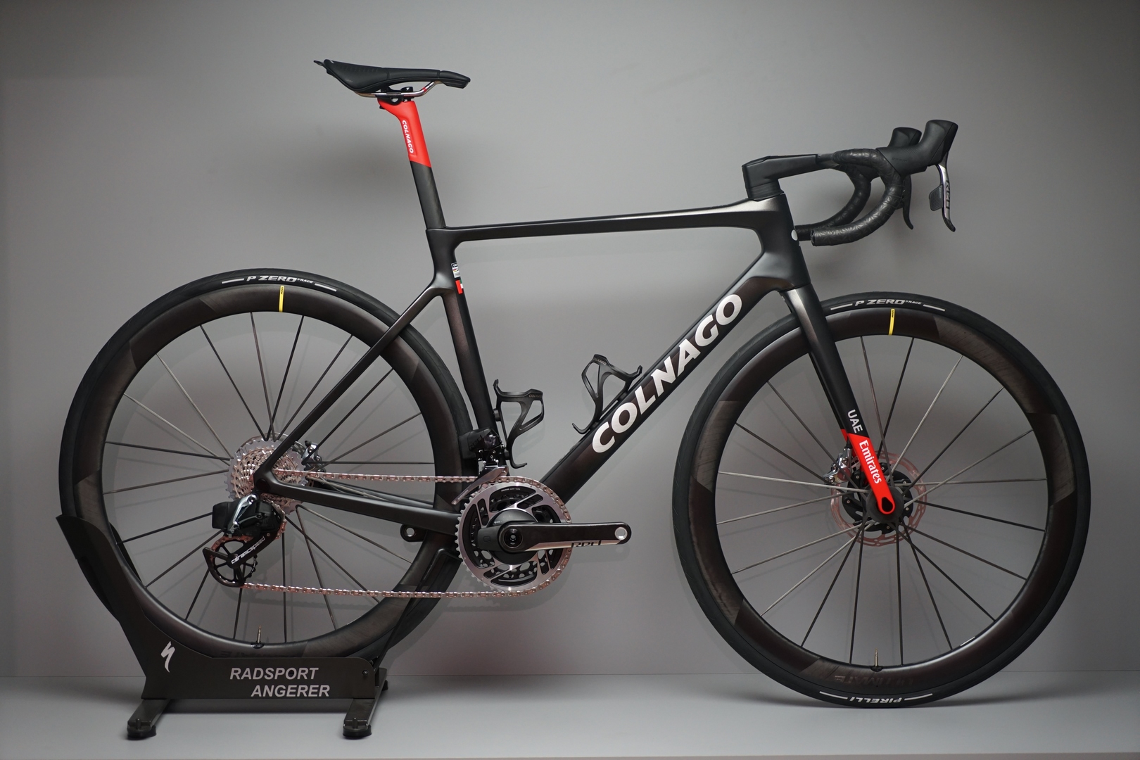 Colnago V4RS UAE